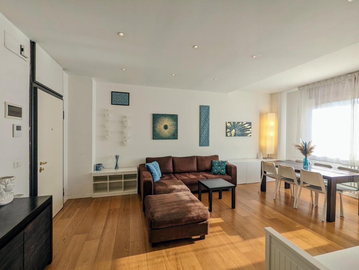 Convenient Family Apt With Private Parking メストレ エクステリア 写真