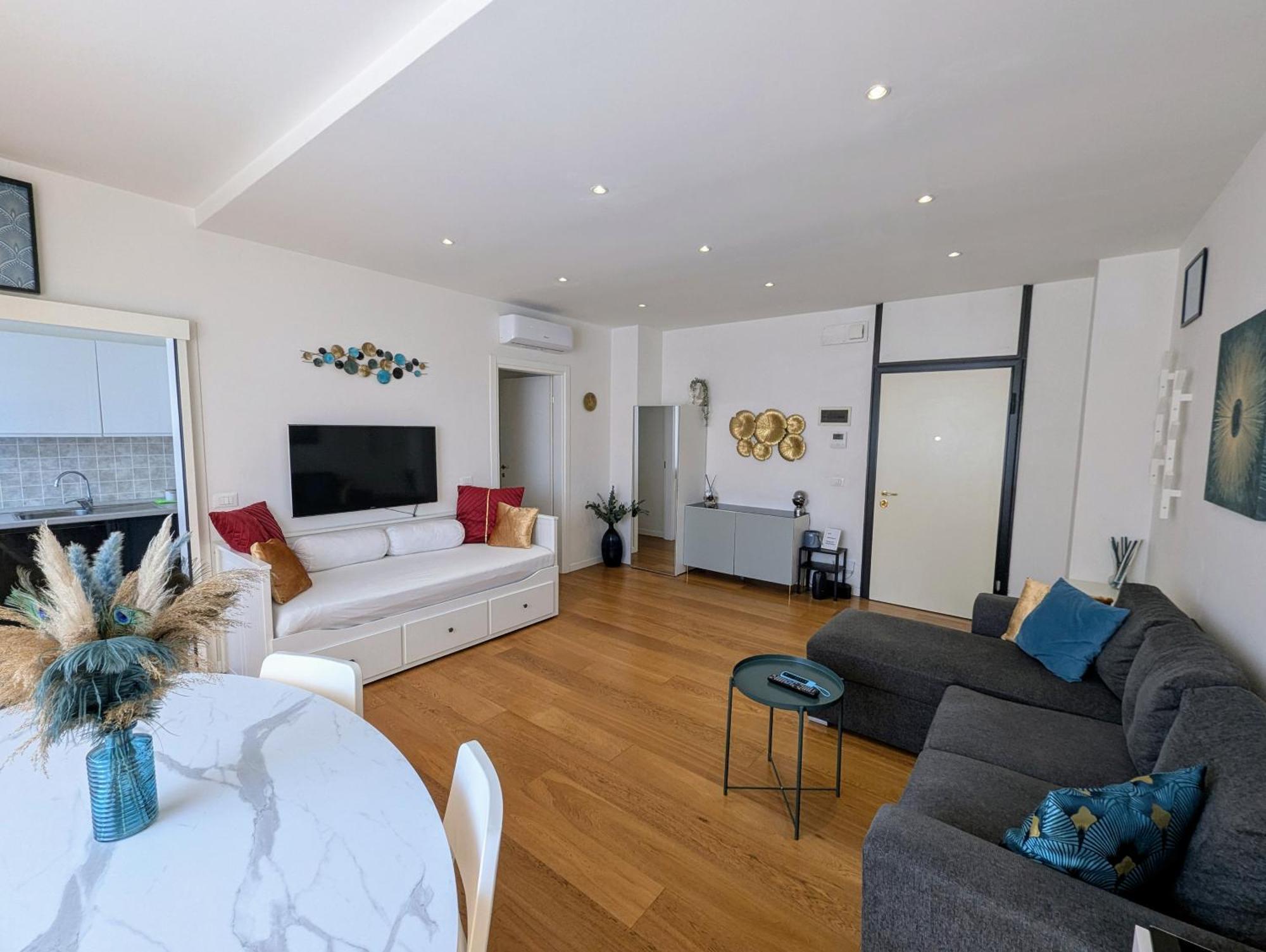 Convenient Family Apt With Private Parking メストレ エクステリア 写真